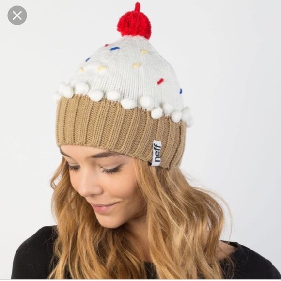 NWT Neff Knit cupcake hat - Picture 2 of 3